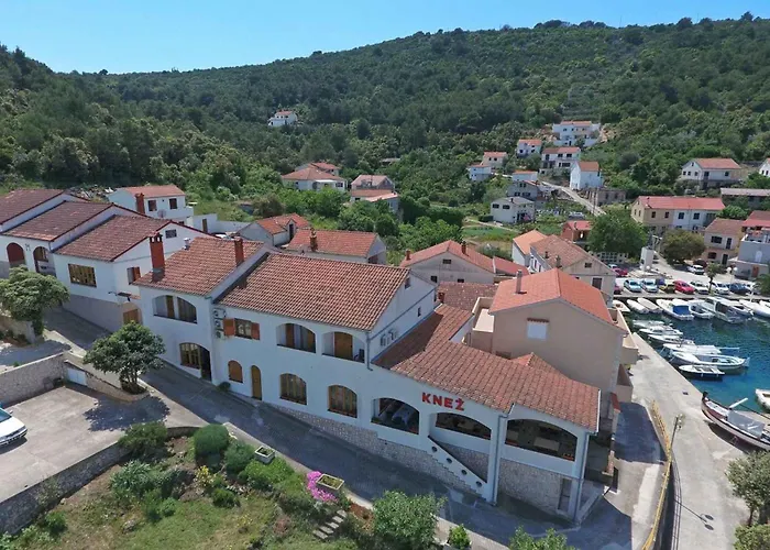 Apartamento With A - C In Mali Iz-insel Iz 53441 Mali Iž